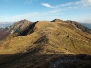 82 Scendo al sottostante Passo di Sodadura...